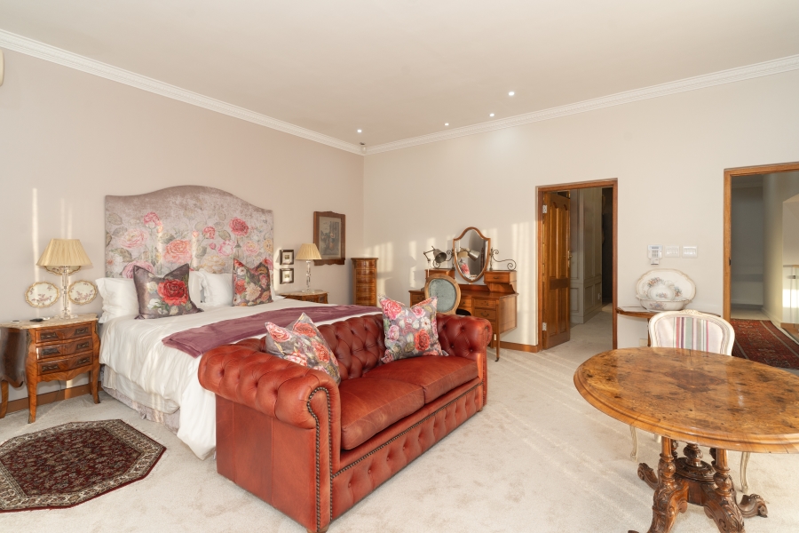 5 Bedroom Property for Sale in Greenways Golf Estate Western Cape
